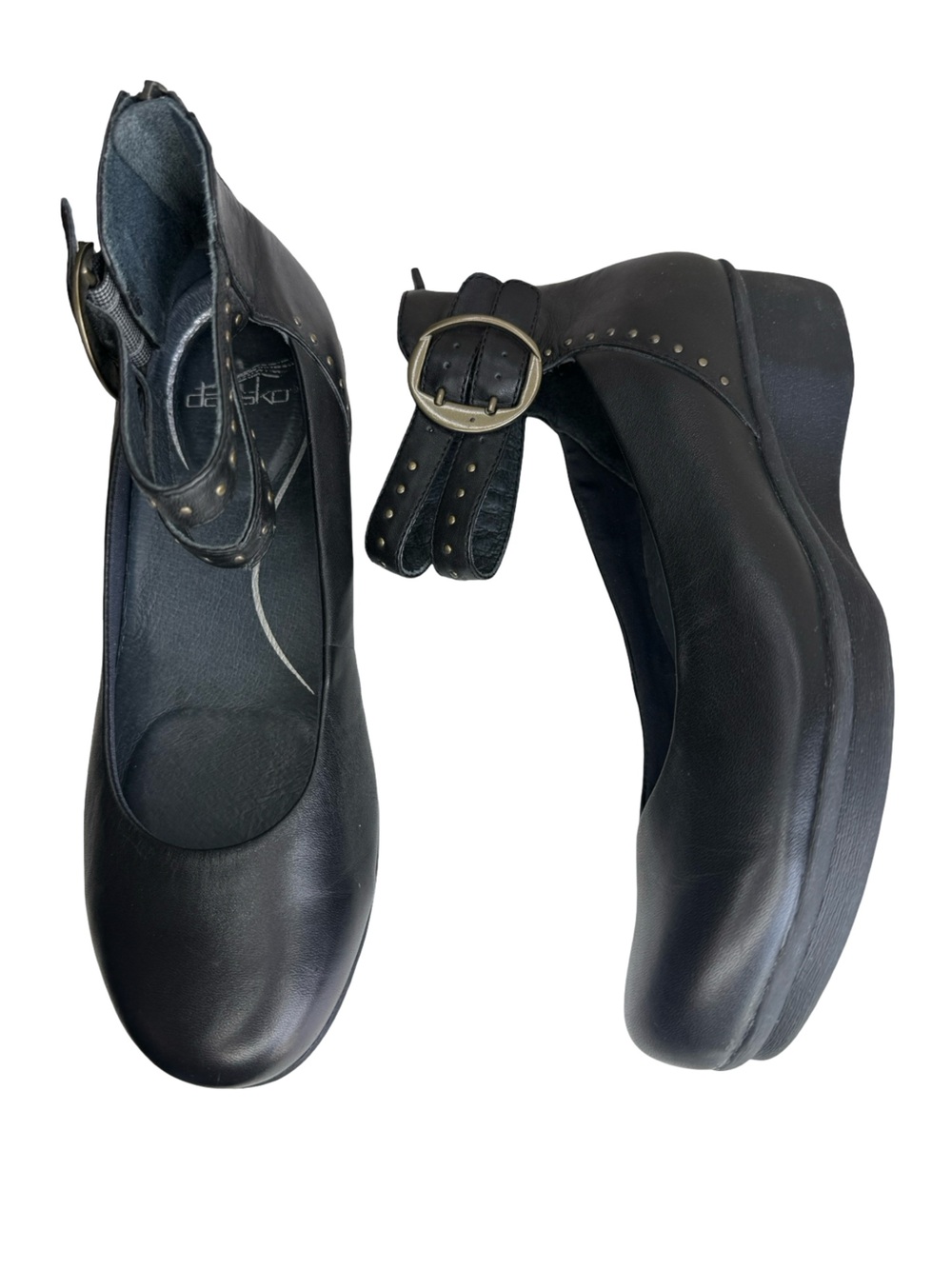 Dansko Lois Studded Ankle Strap Flat Low Wedge Leather Women’s Size 39 / 9